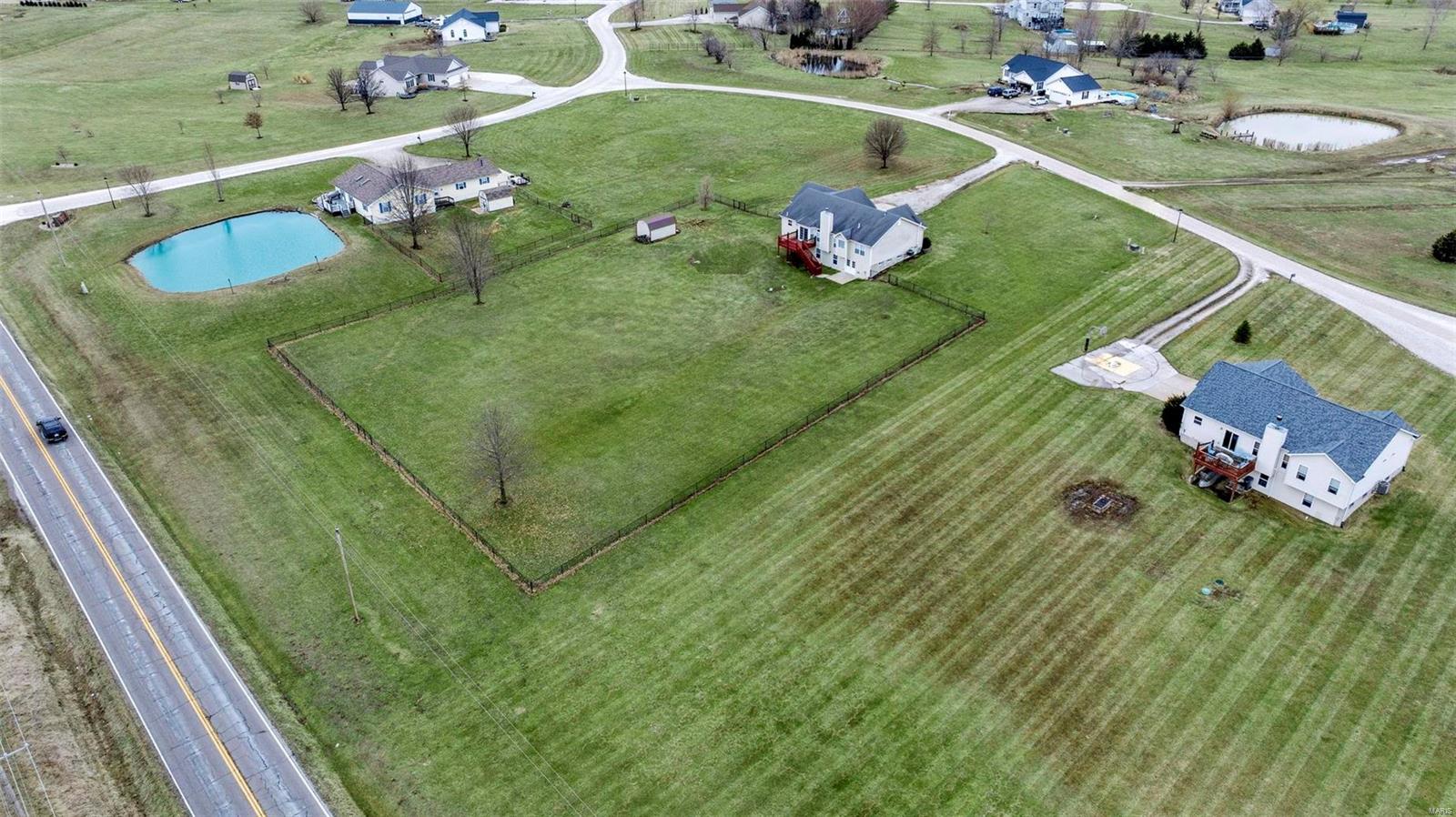 311 Cheryl Court Property Photo 43
