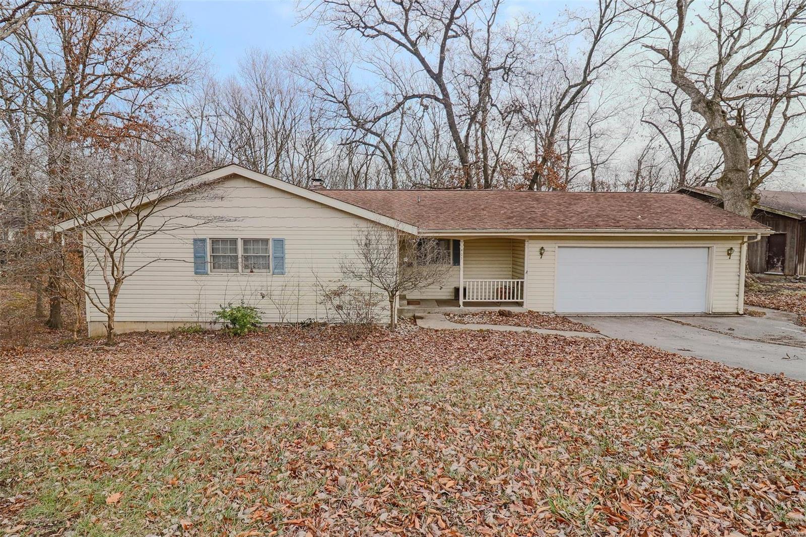 401 Oakbrook Drive Property Photo
