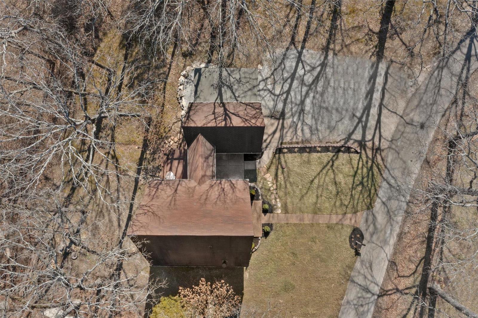 65 Castle Acrs Property Photo 38