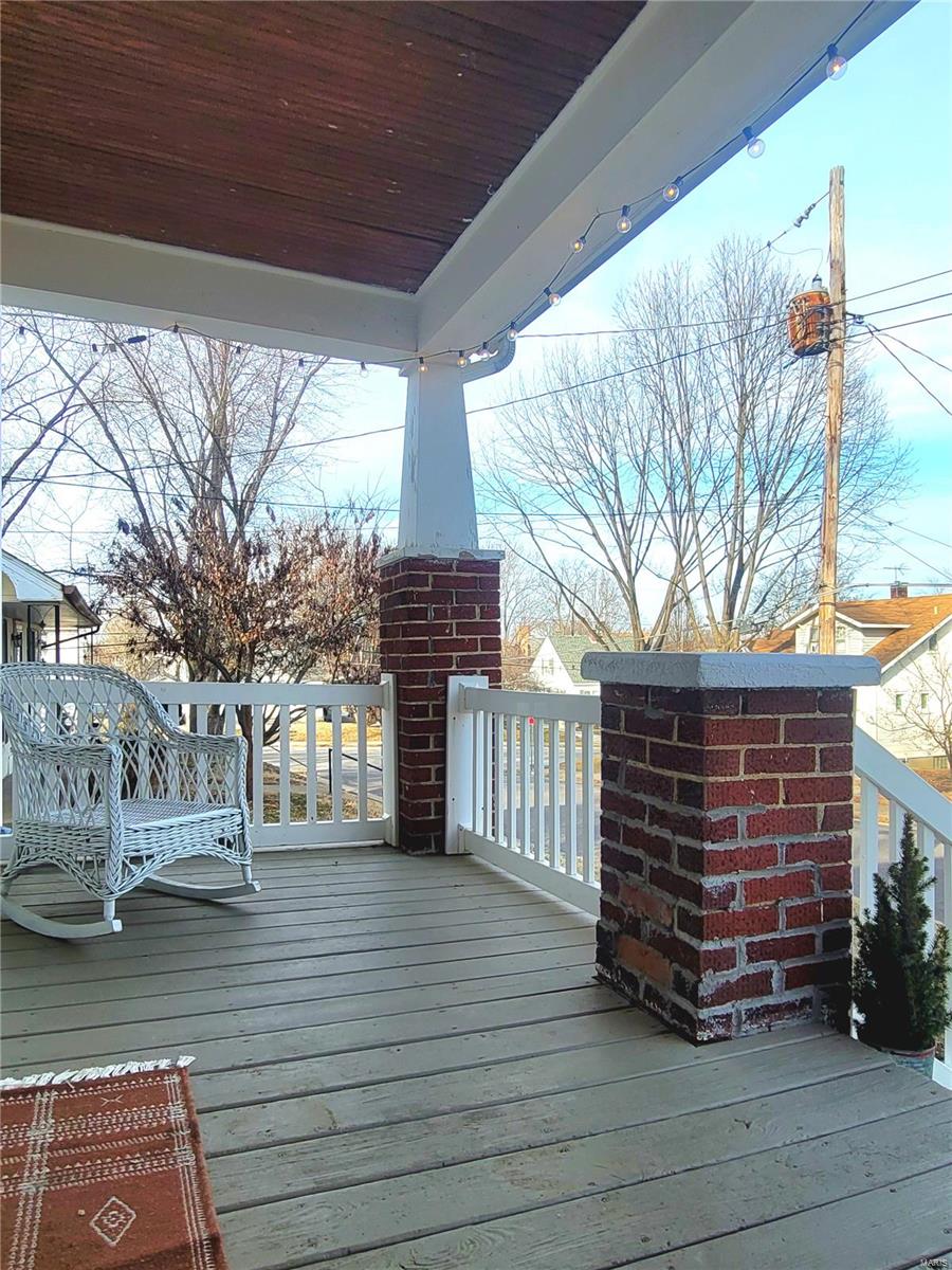 305 Williams Street Property Photo 5