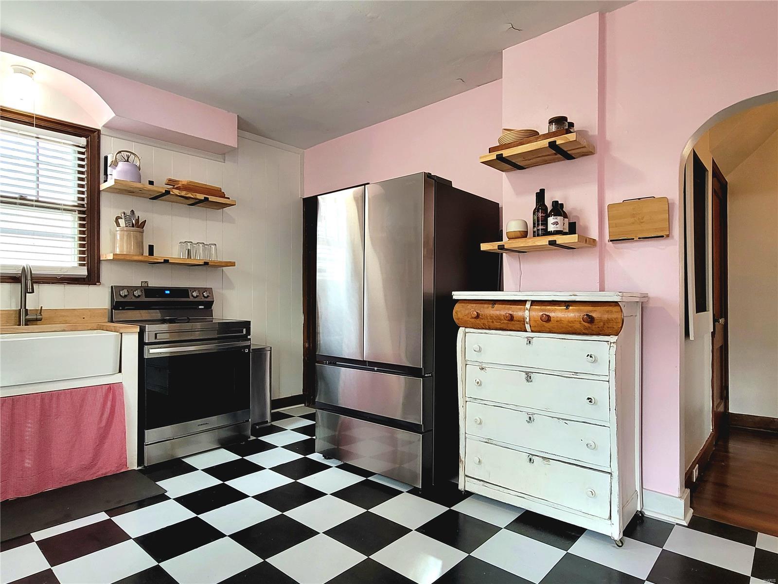 305 Williams Street Property Photo 19