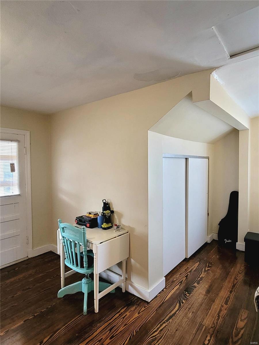305 Williams Street Property Photo 29
