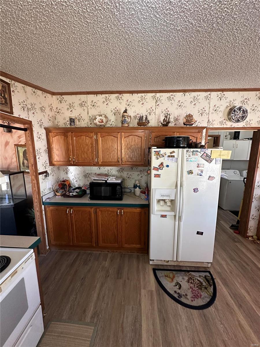 318 Valleyview Drive Property Photo 8