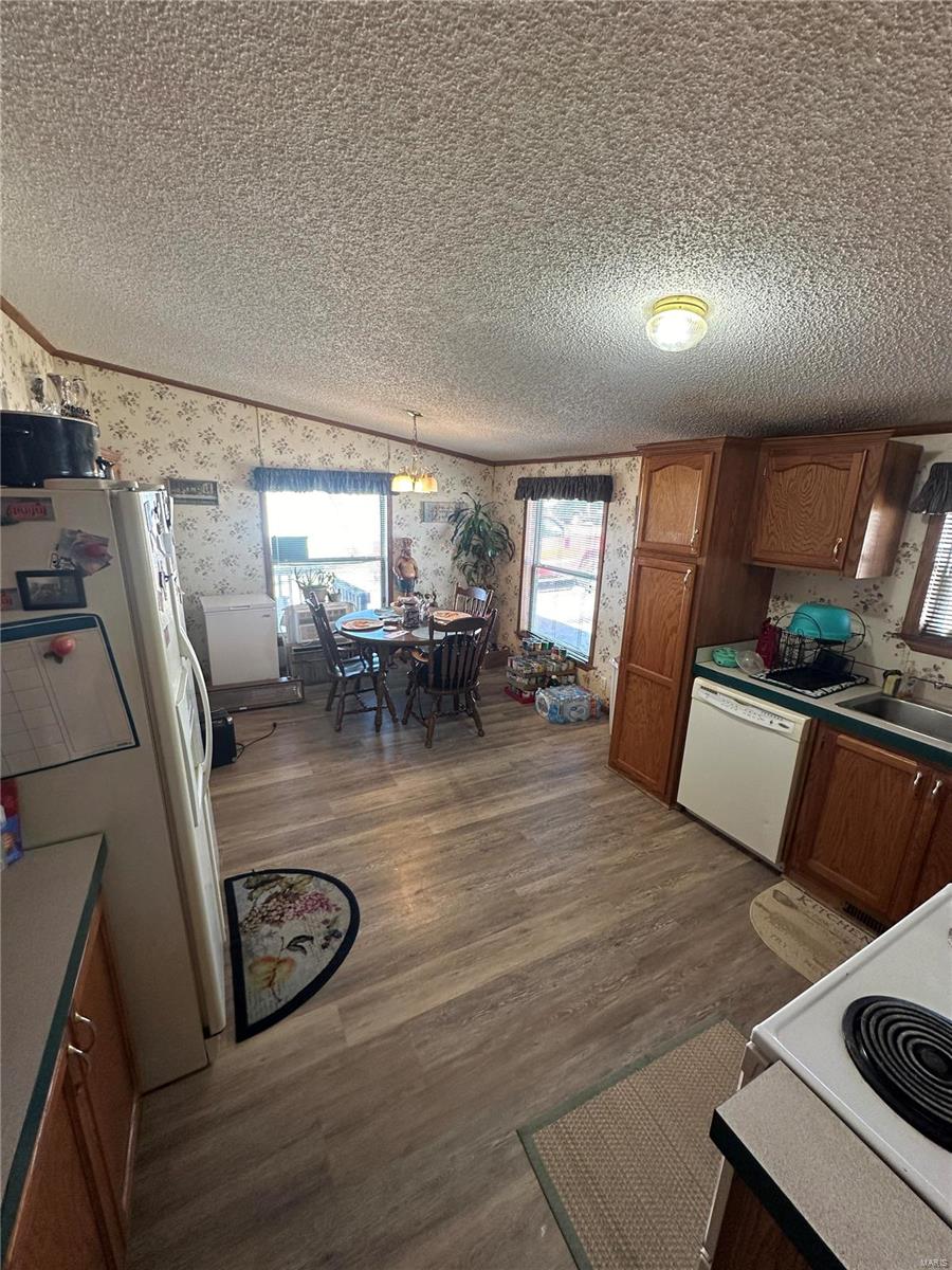 318 Valleyview Drive Property Photo 14