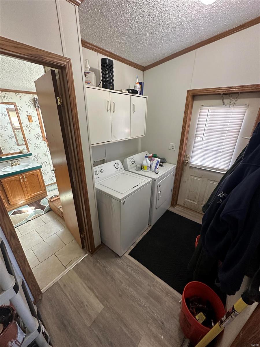 318 Valleyview Drive Property Photo 24