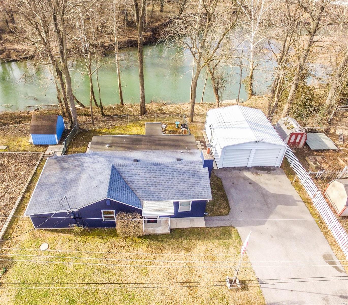 8162 Riverview Drive Property Photo
