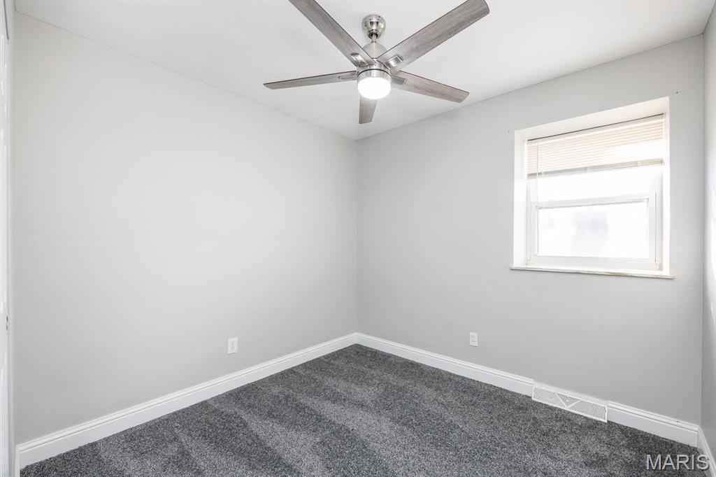 401 Matthew Drive Property Photo 18