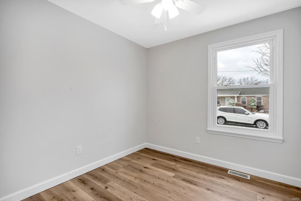 2860 Maplewood Drive Property Photo 19