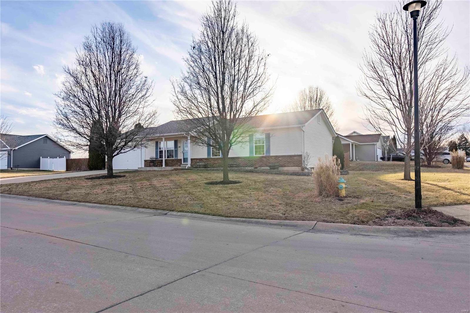 825 Warrior Ridge Drive Property Photo 1