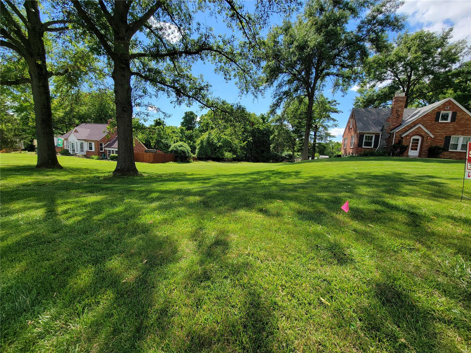 1201 Ross Avenue Property Photo 4