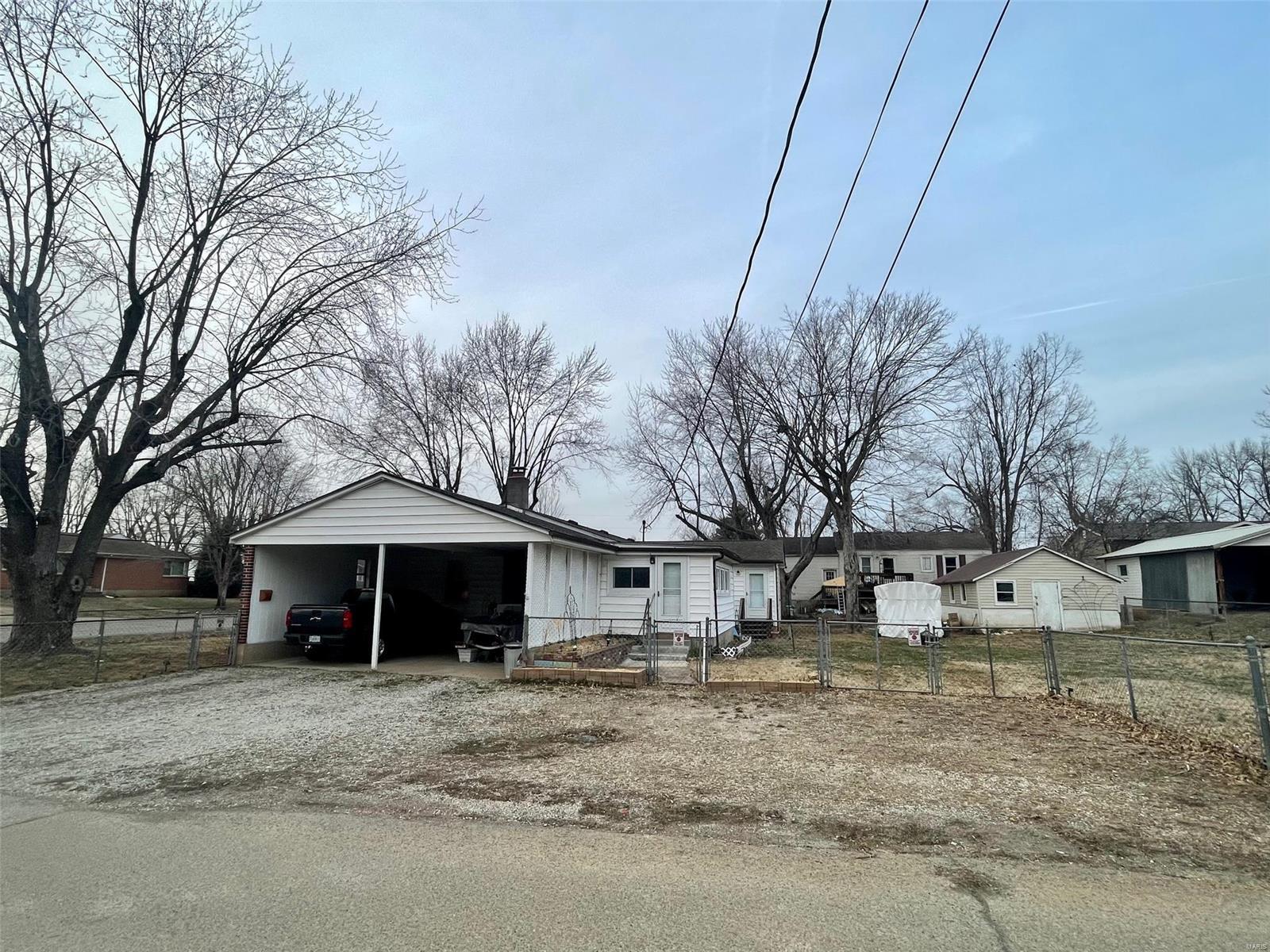 407 Southwood Avenue Property Photo 4