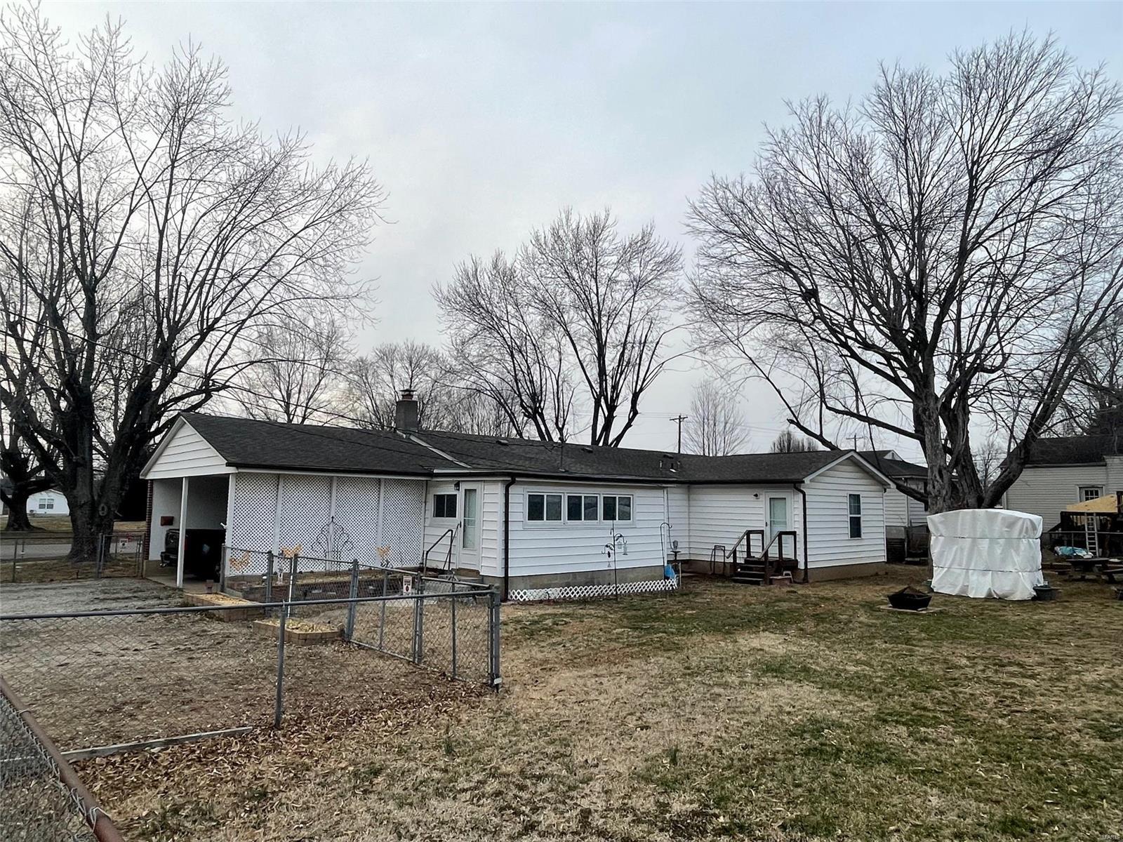 407 Southwood Avenue Property Photo 8