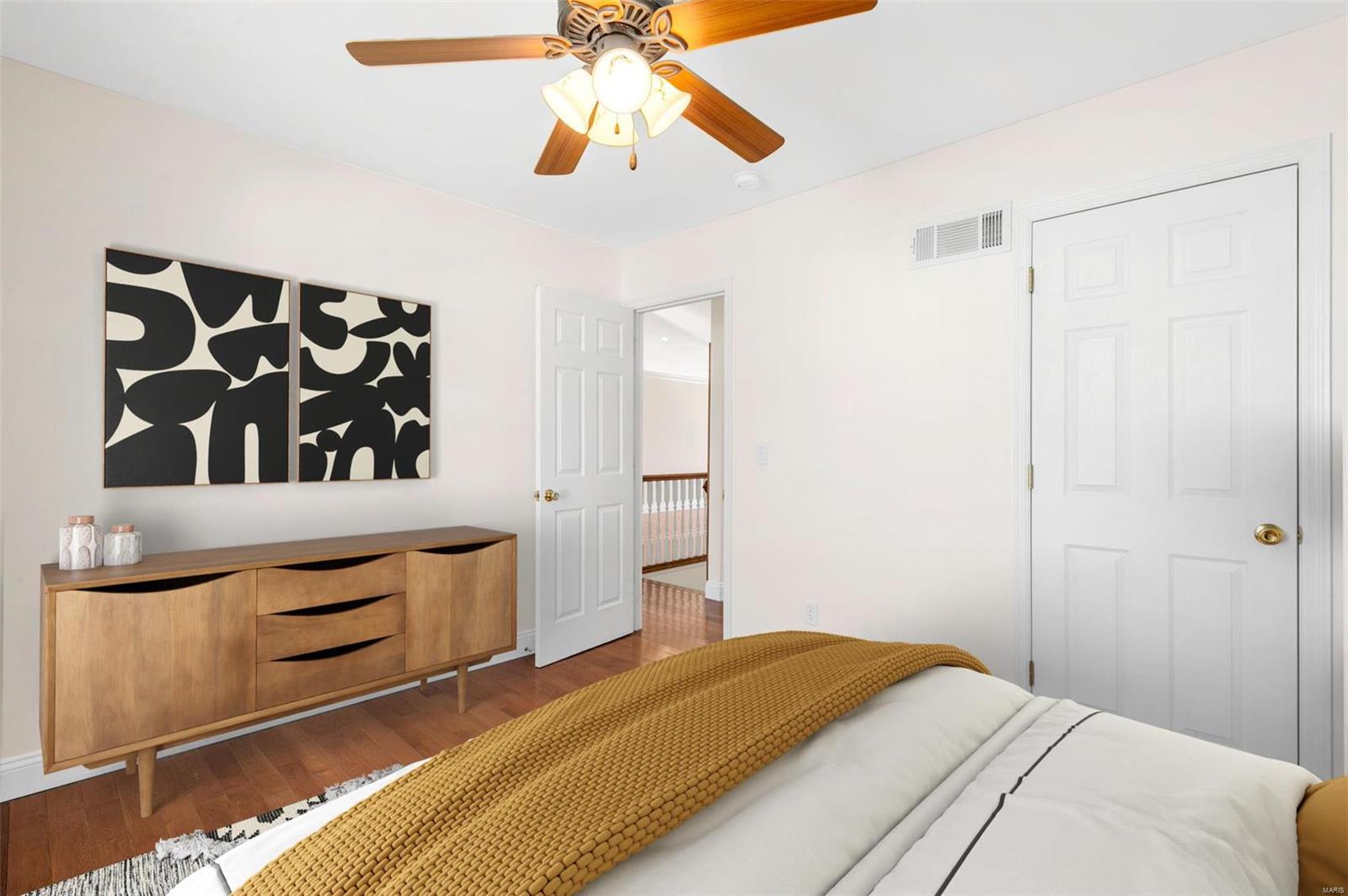 1108 Oak Hollow Drive Property Photo 18