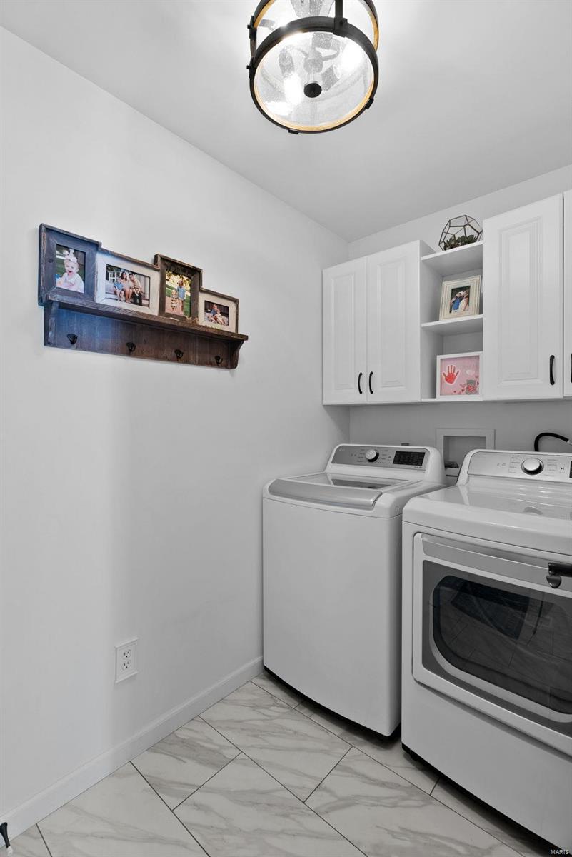 10241 Hawthorn Road Property Photo 32