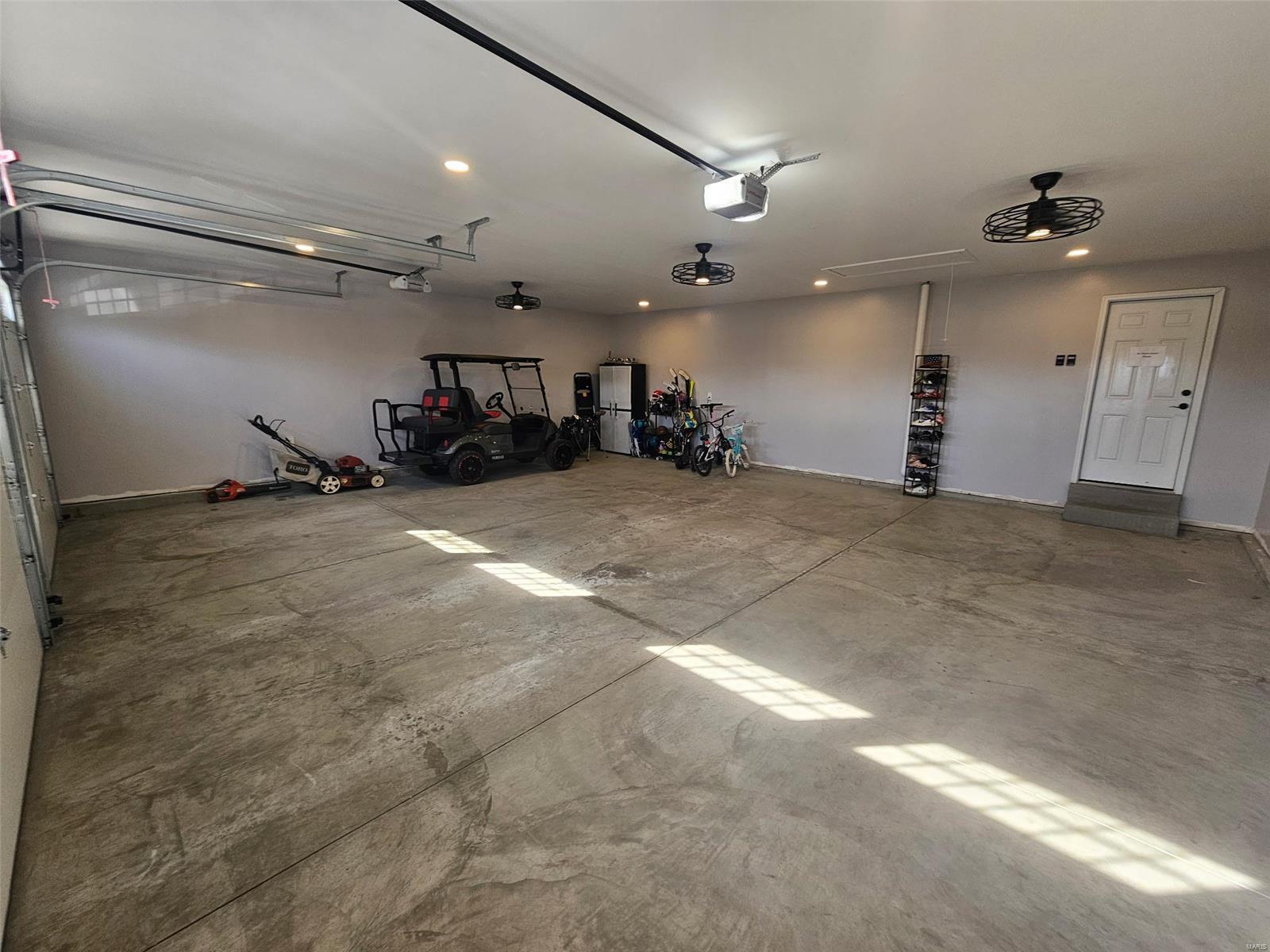 10241 Hawthorn Road Property Photo 49