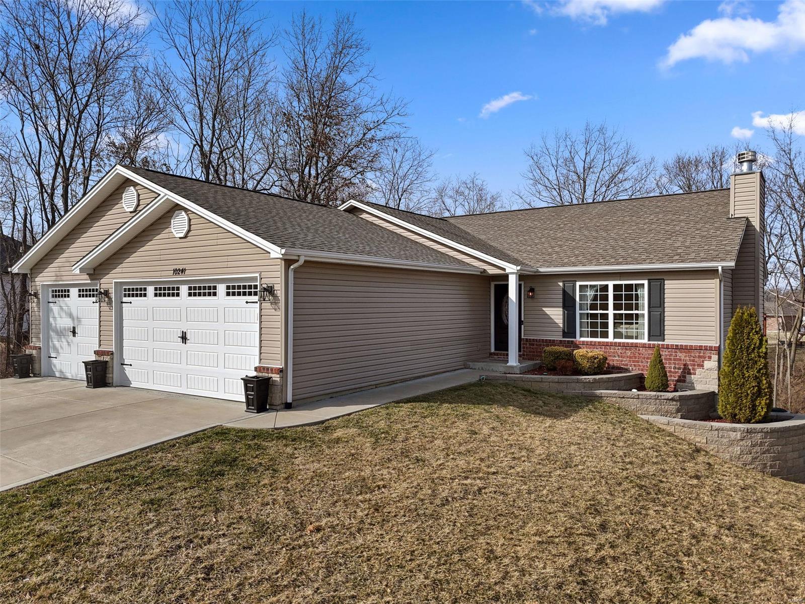 10241 Hawthorn Road Property Photo 79