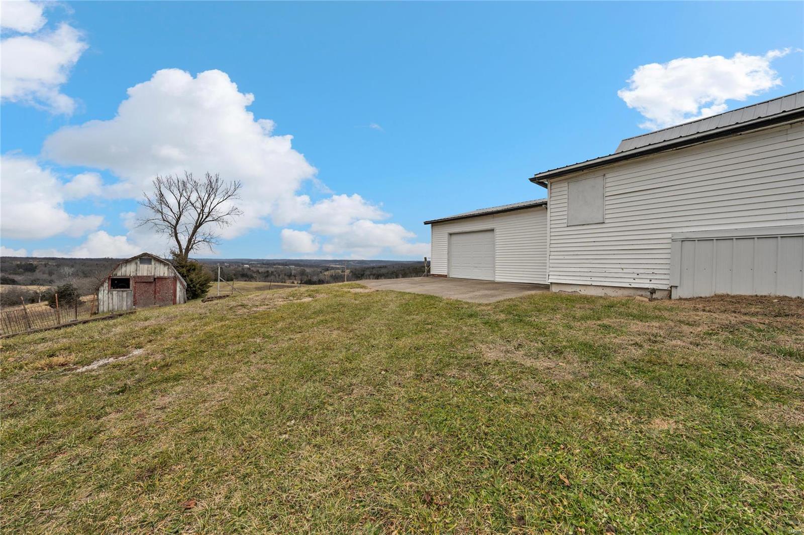 56096 Highway Property Photo 8