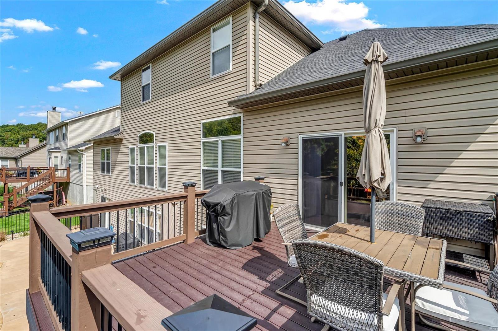 1045 Bridlewood Valley Pointe Property Photo 12