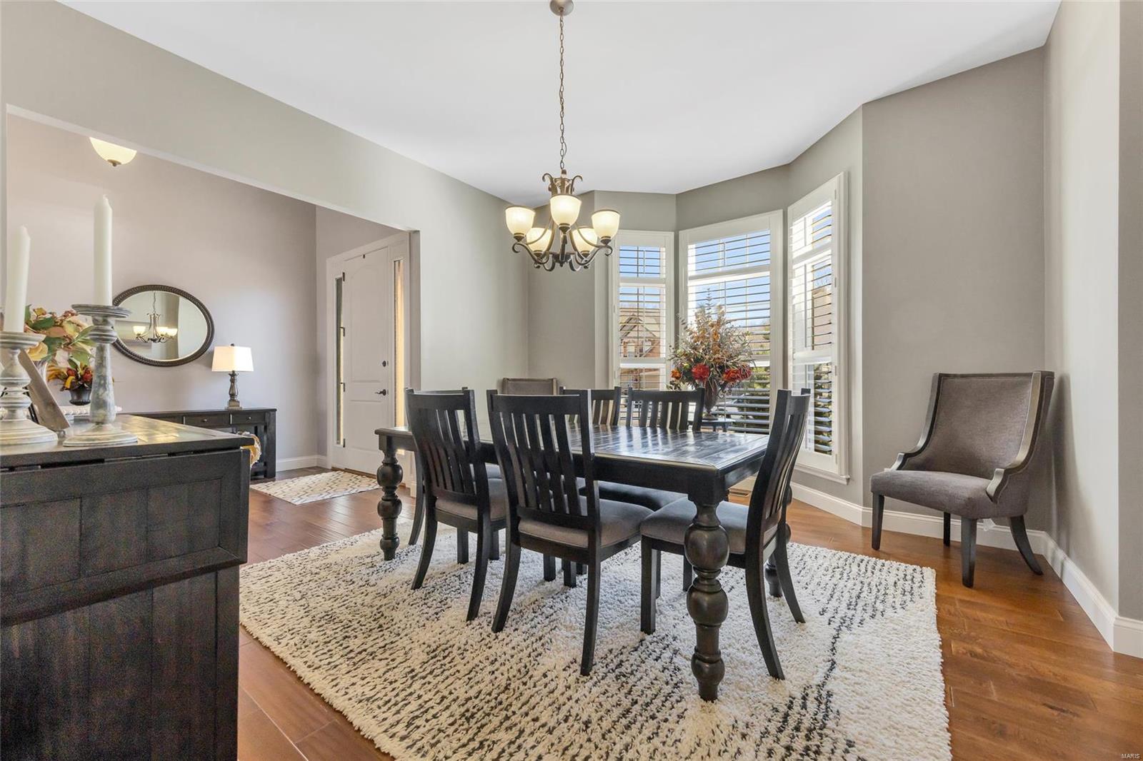 1045 Bridlewood Valley Pointe Property Photo 17