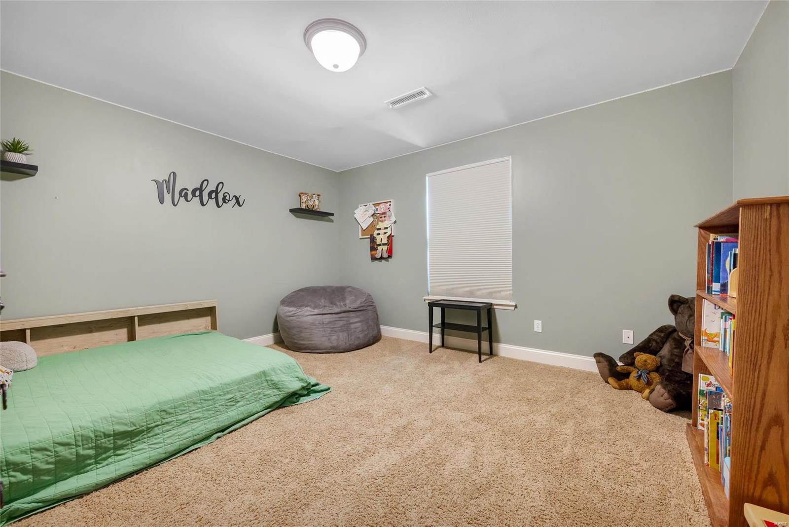 1045 Bridlewood Valley Pointe Property Photo 40