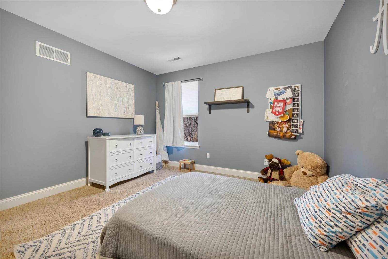 1045 Bridlewood Valley Pointe Property Photo 47