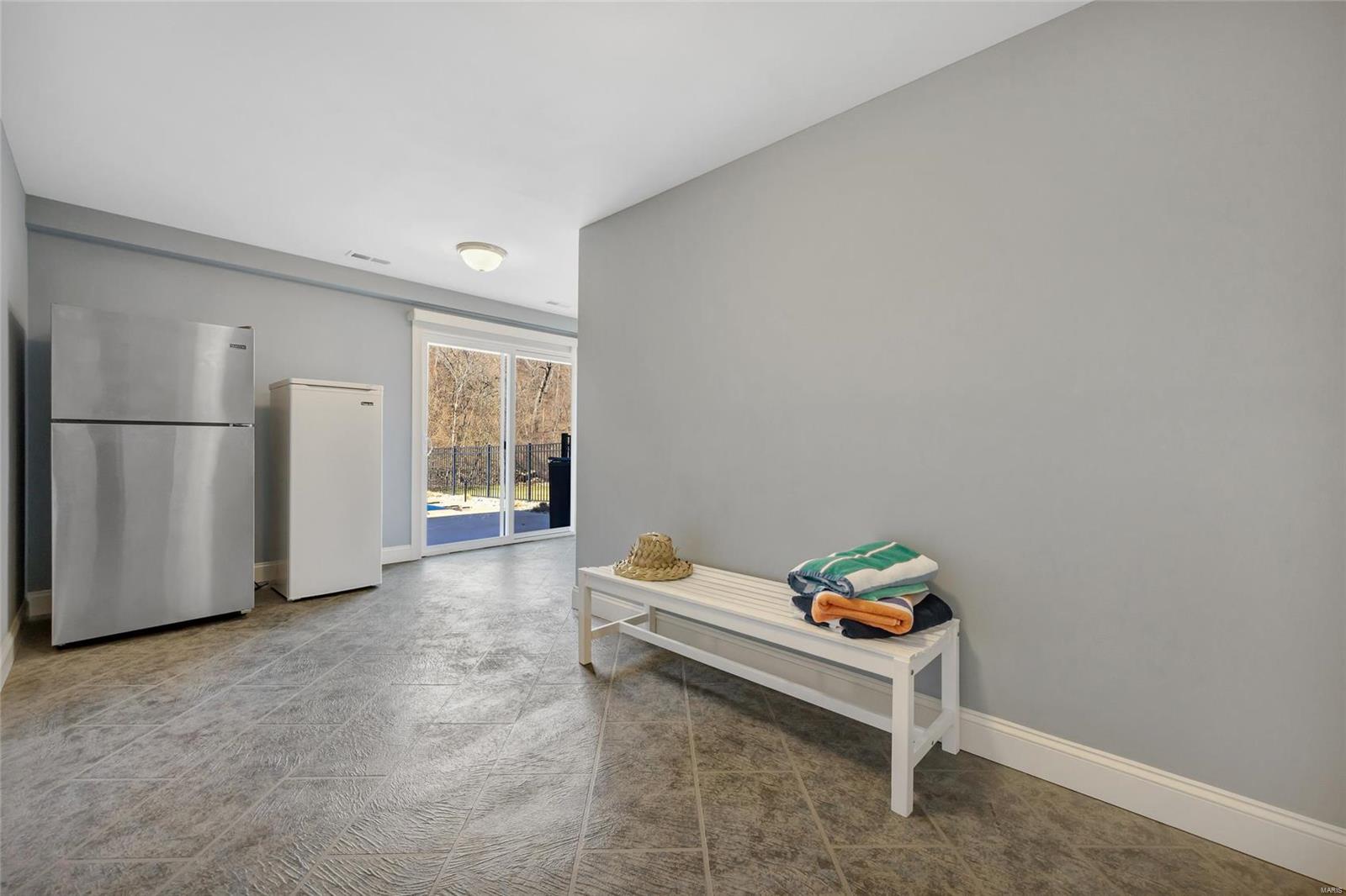 1045 Bridlewood Valley Pointe Property Photo 49