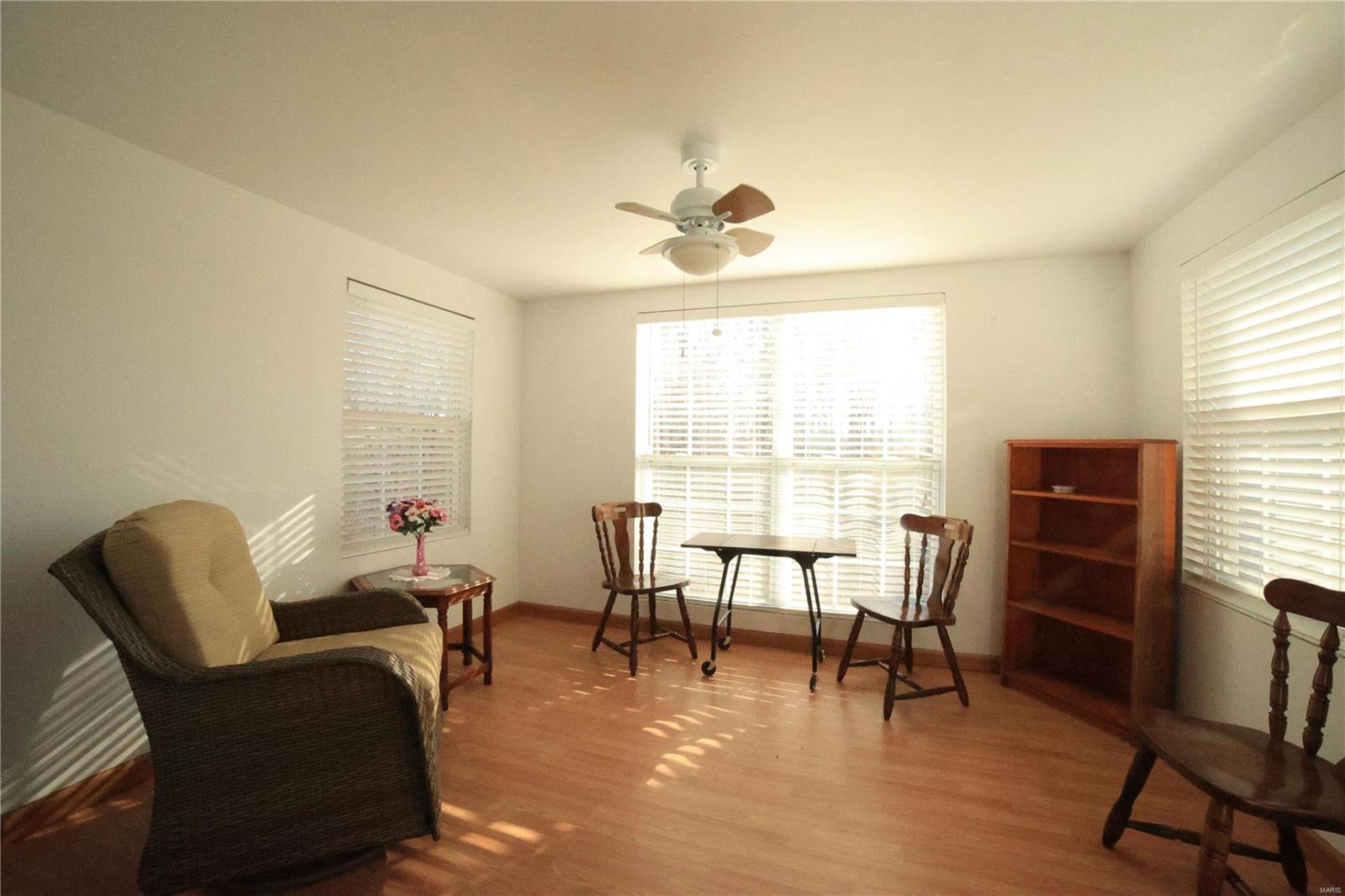 28 Lloyd Court Property Photo 5