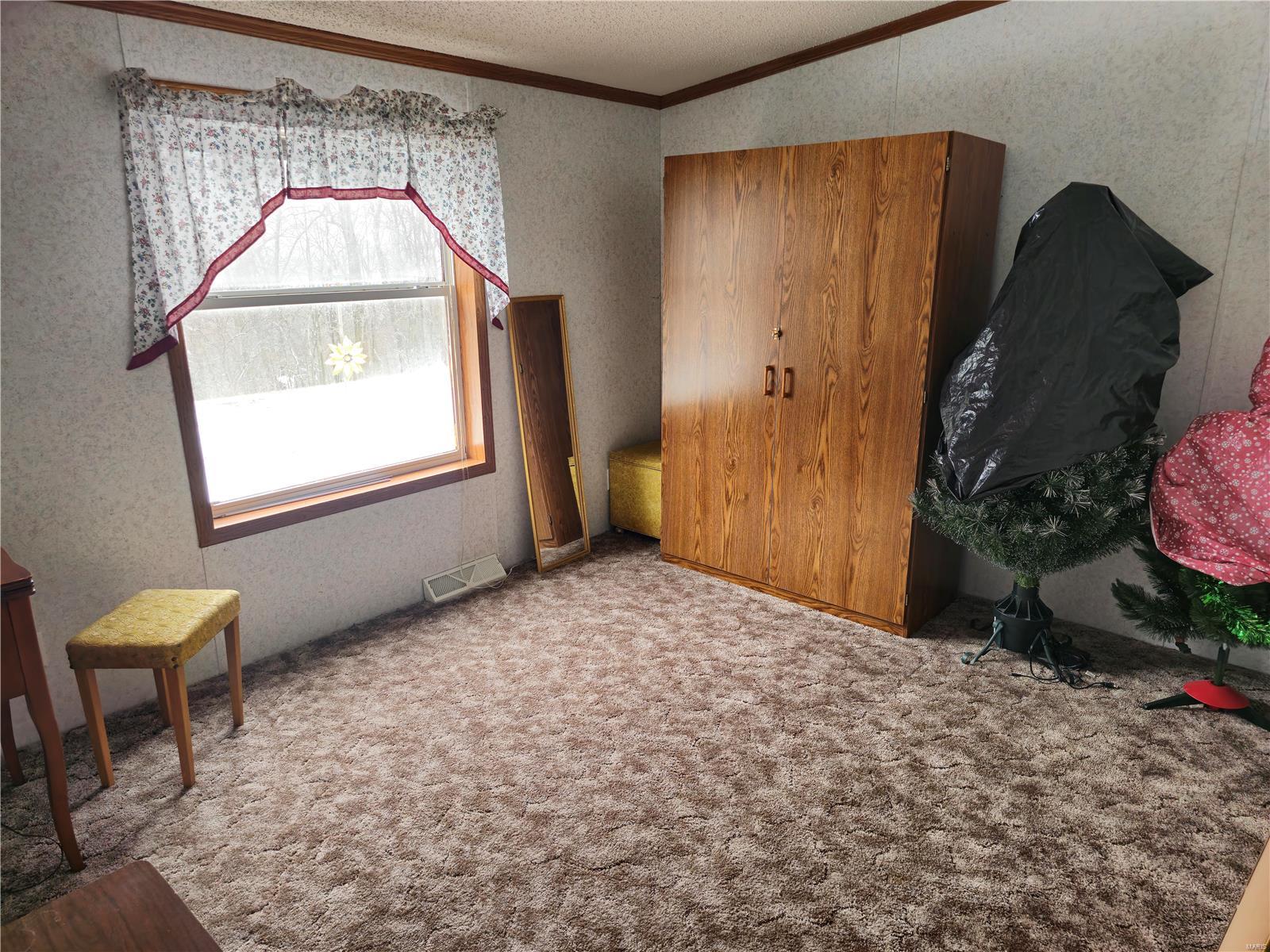 28 Lloyd Court Property Photo 11