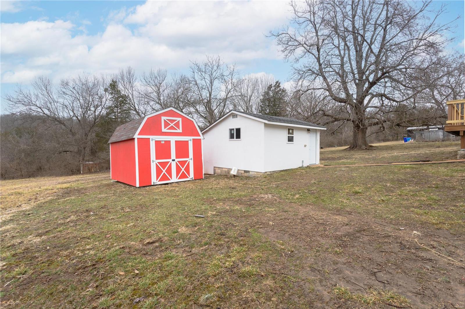 4161 Glendale Road Property Photo 4