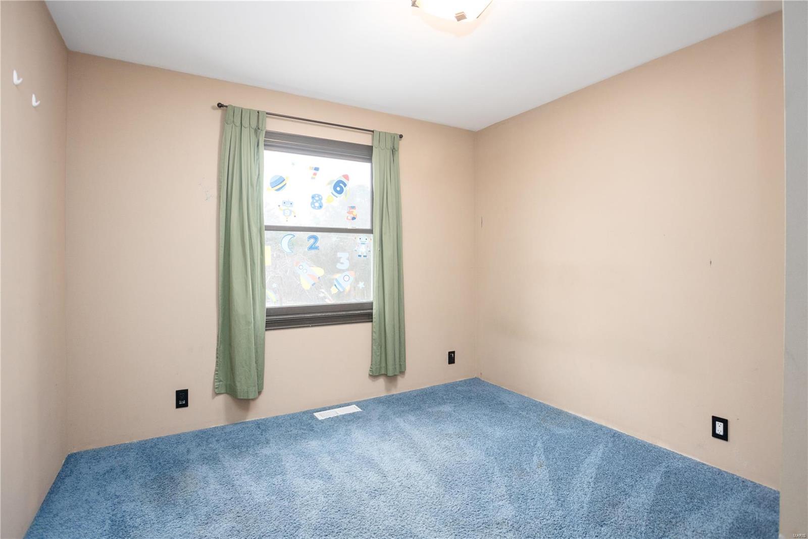 4161 Glendale Road Property Photo 12