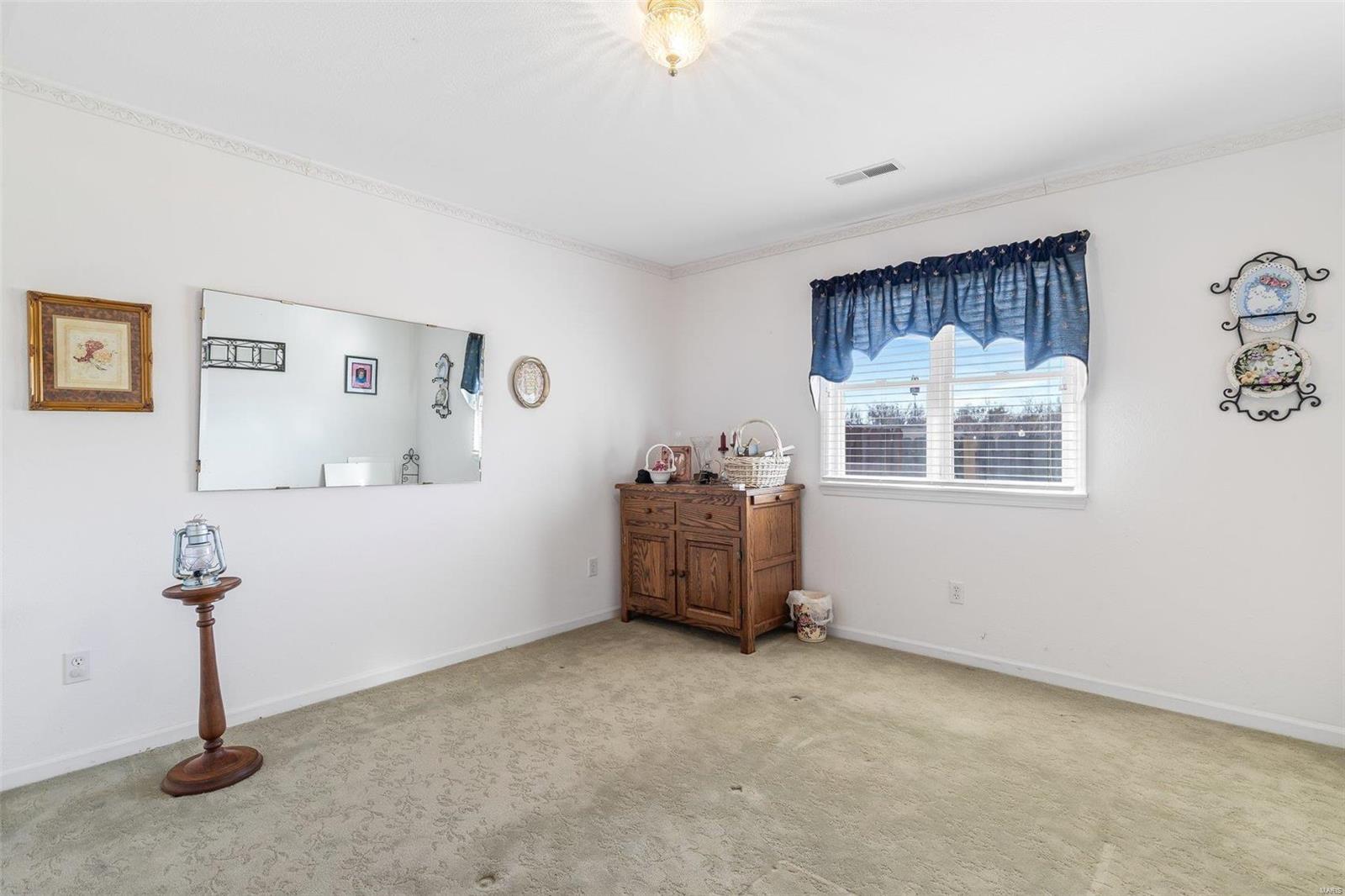 210 Bayberry Property Photo 14