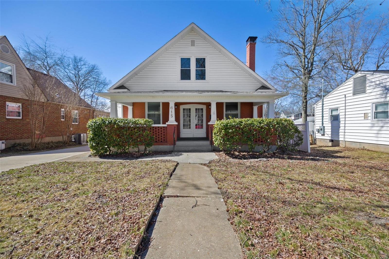 615 N Mill St Property Photo 1