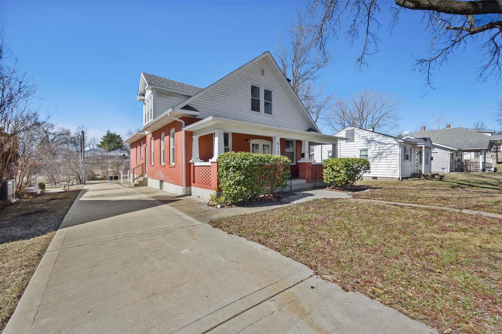 615 N Mill St Property Photo 24