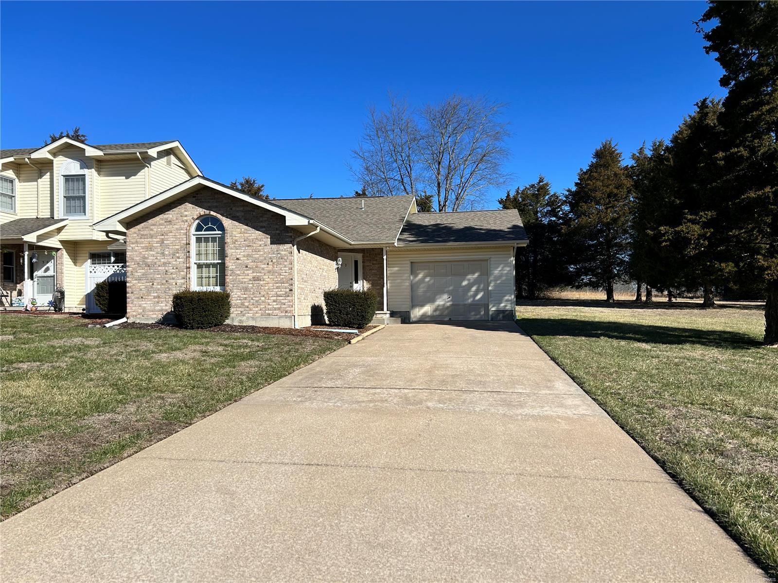 302 Holly Tree Lane Property Photo