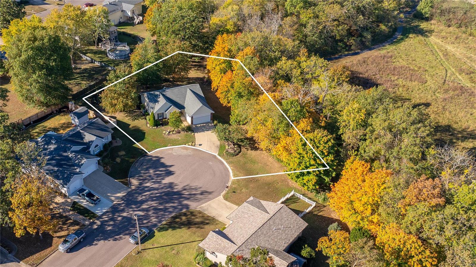10 Kelly Circle Property Photo 3