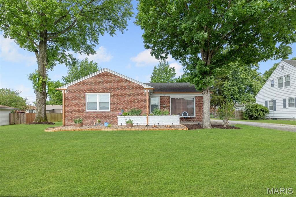 109 Panther Drive Property Photo 1