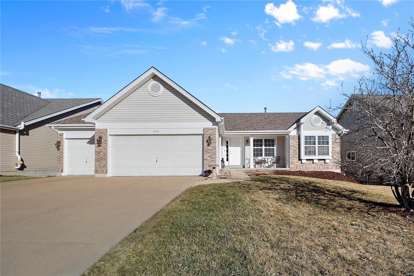 2435 Driftwood Court Property Photo 1