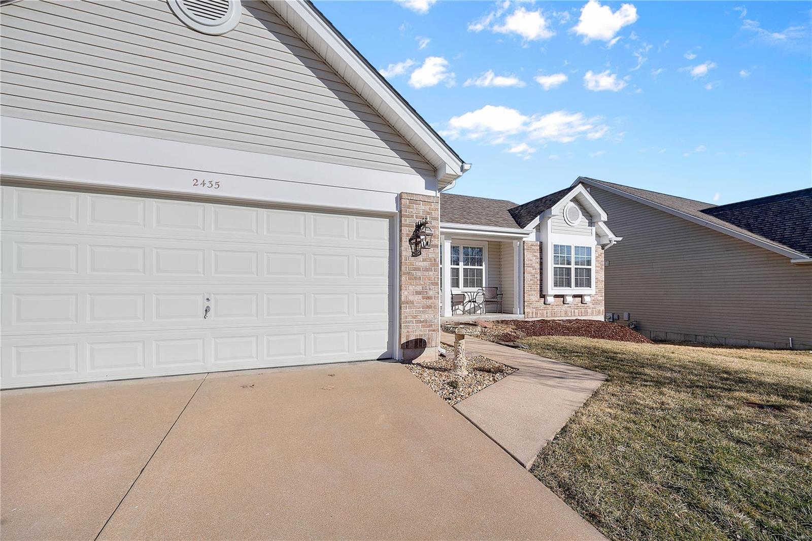 2435 Driftwood Court Property Photo 5