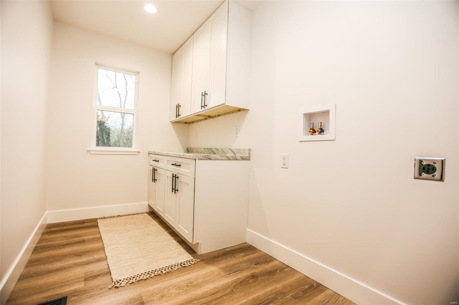 165 Tall Oaks Drive Property Photo 15