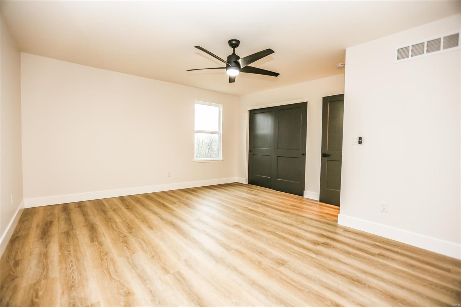 165 Tall Oaks Drive Property Photo 33
