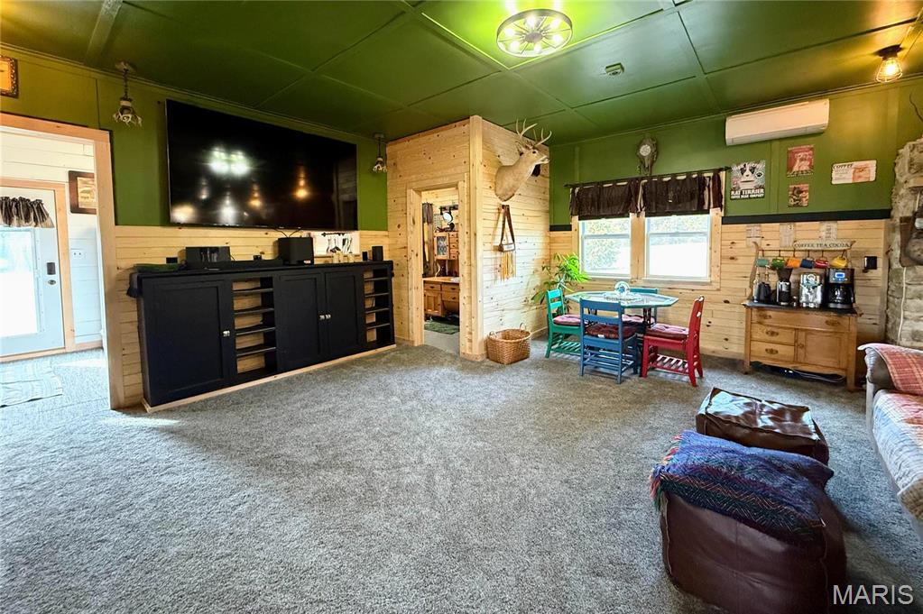 20731 Thousand Hills Trail Property Photo 32