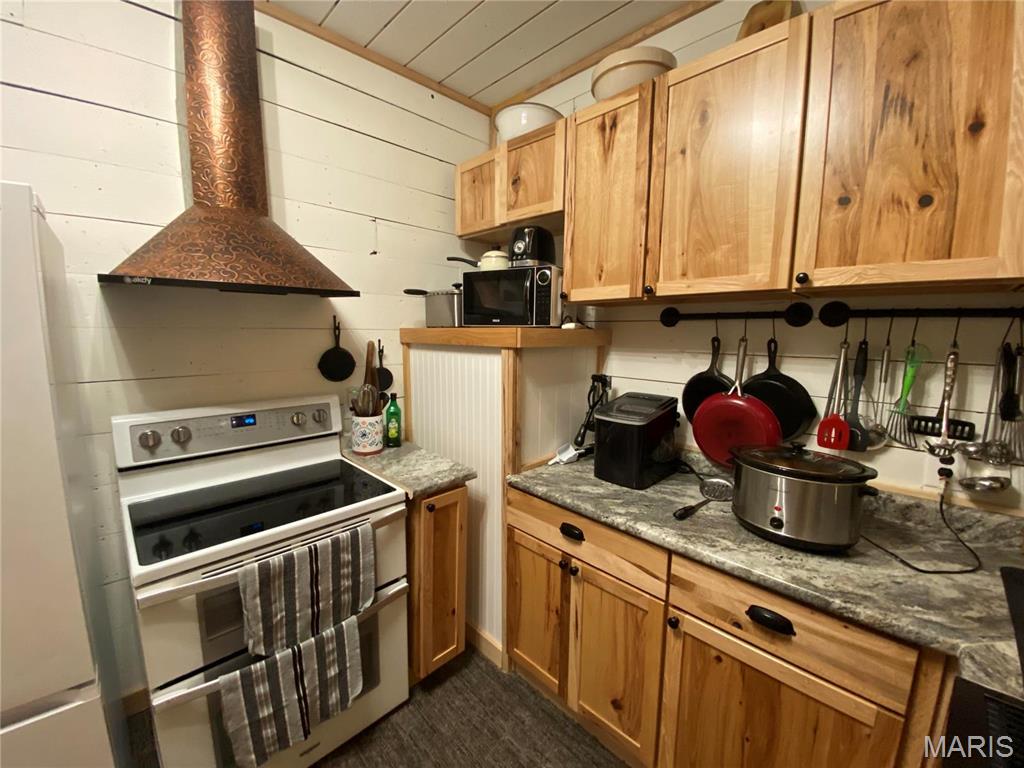 20731 Thousand Hills Trail Property Photo 37