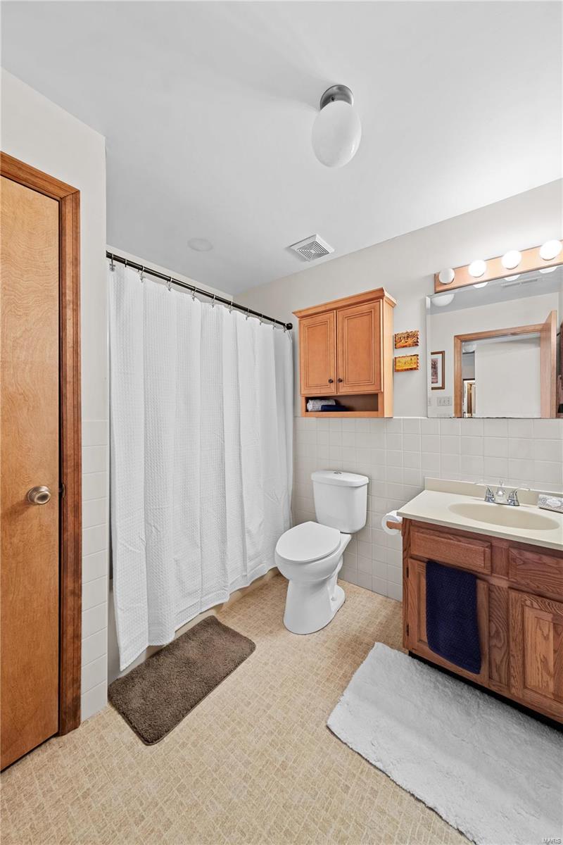 2457 W Outer Highway 61 Property Photo 23