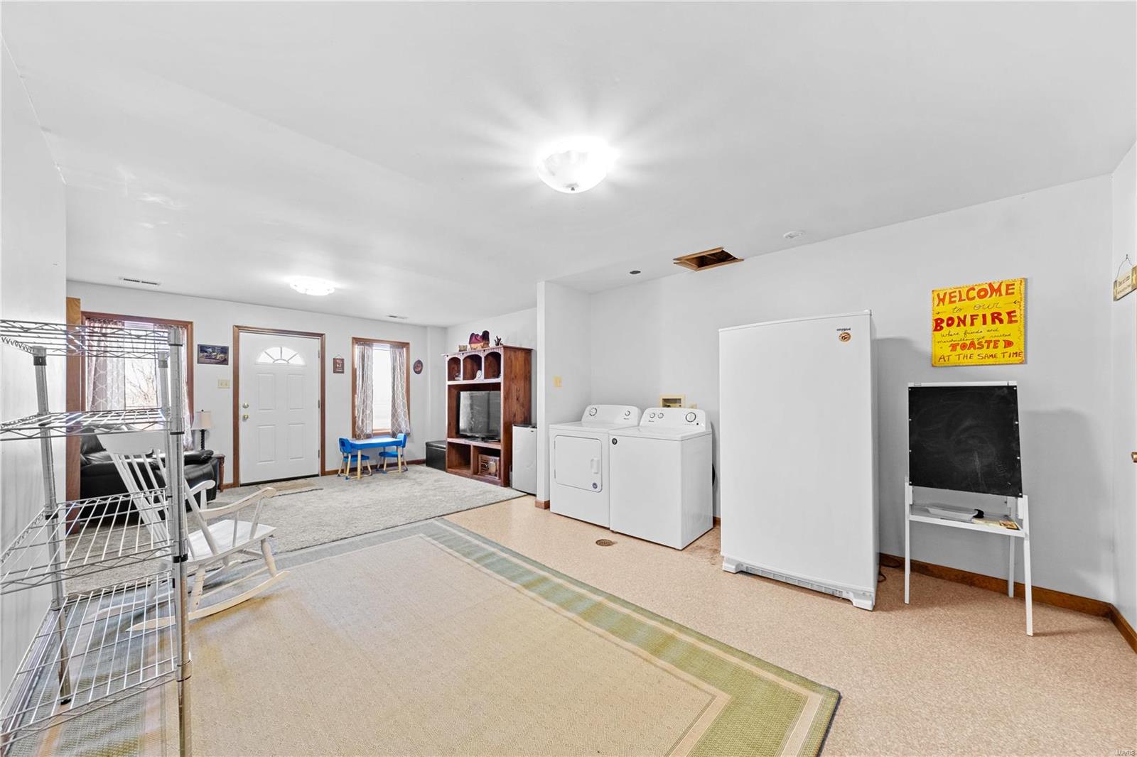 2457 W Outer Highway 61 Property Photo 24