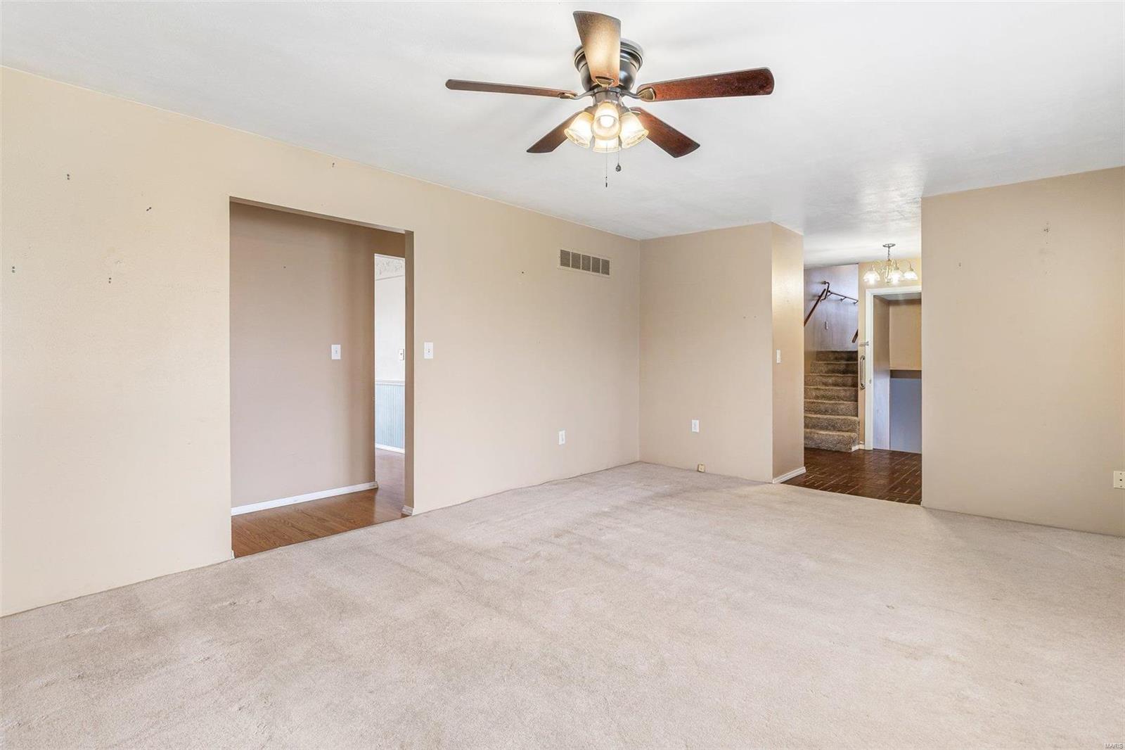 3358 Frontier Road Property Photo 8