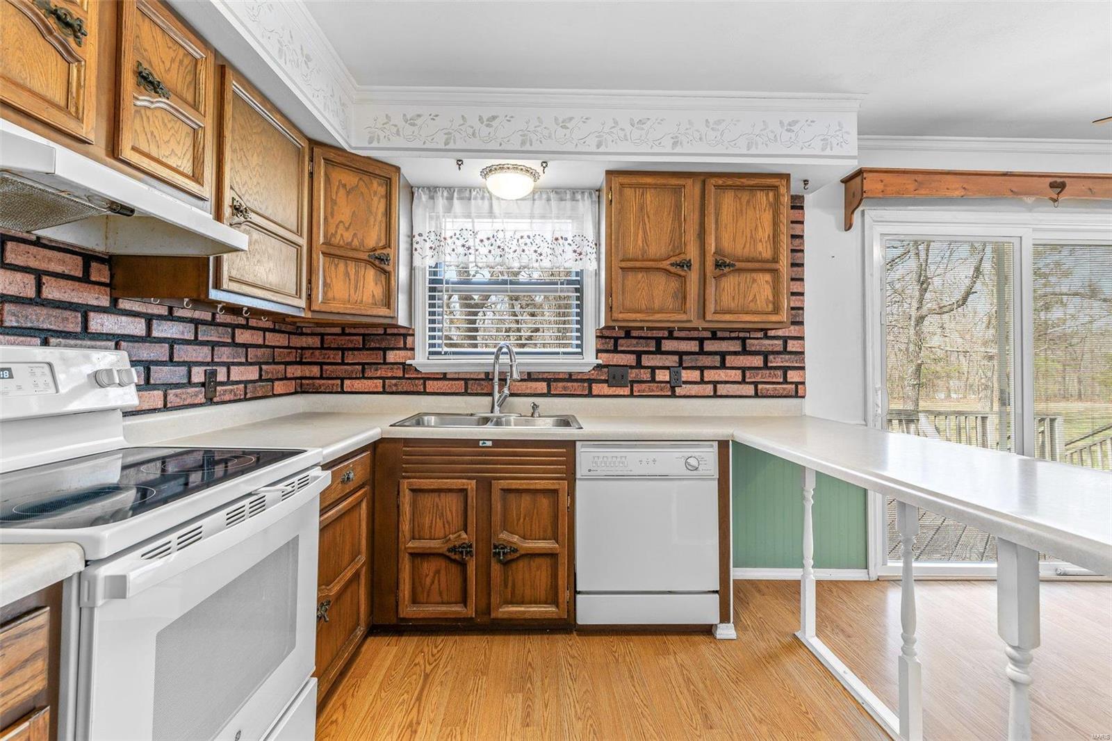 3358 Frontier Road Property Photo 15