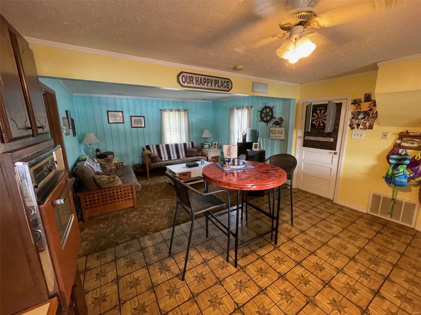 348 N River Rd Property Photo 18
