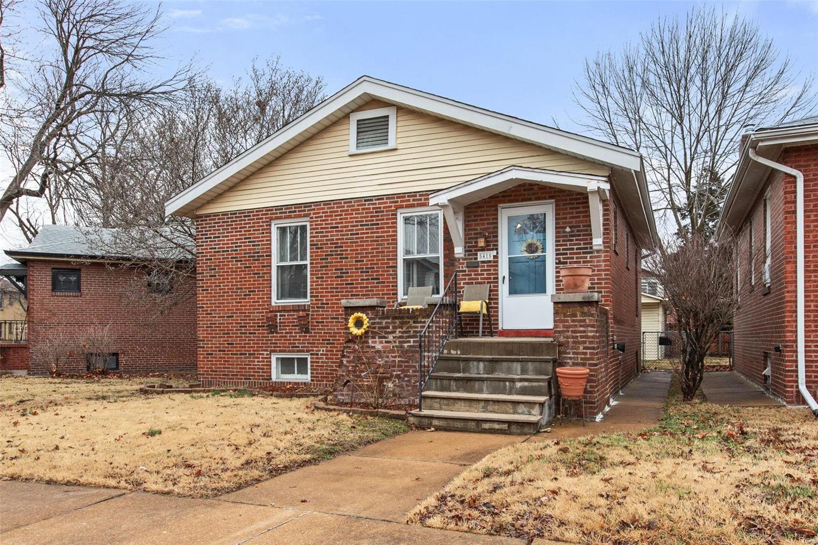 5415 Quincy Street Property Photo 1