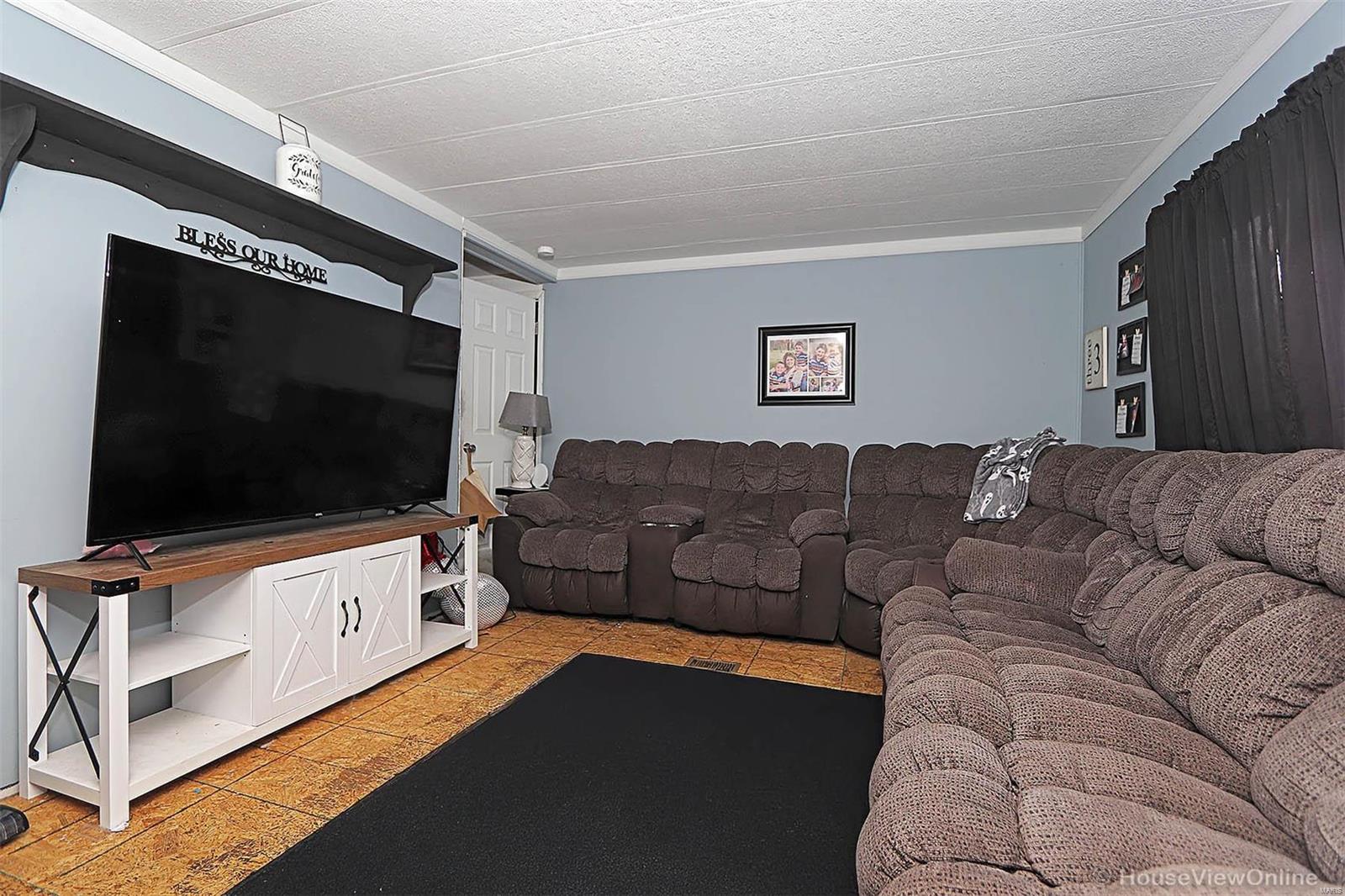 788 Eaton Avenue Property Photo 15