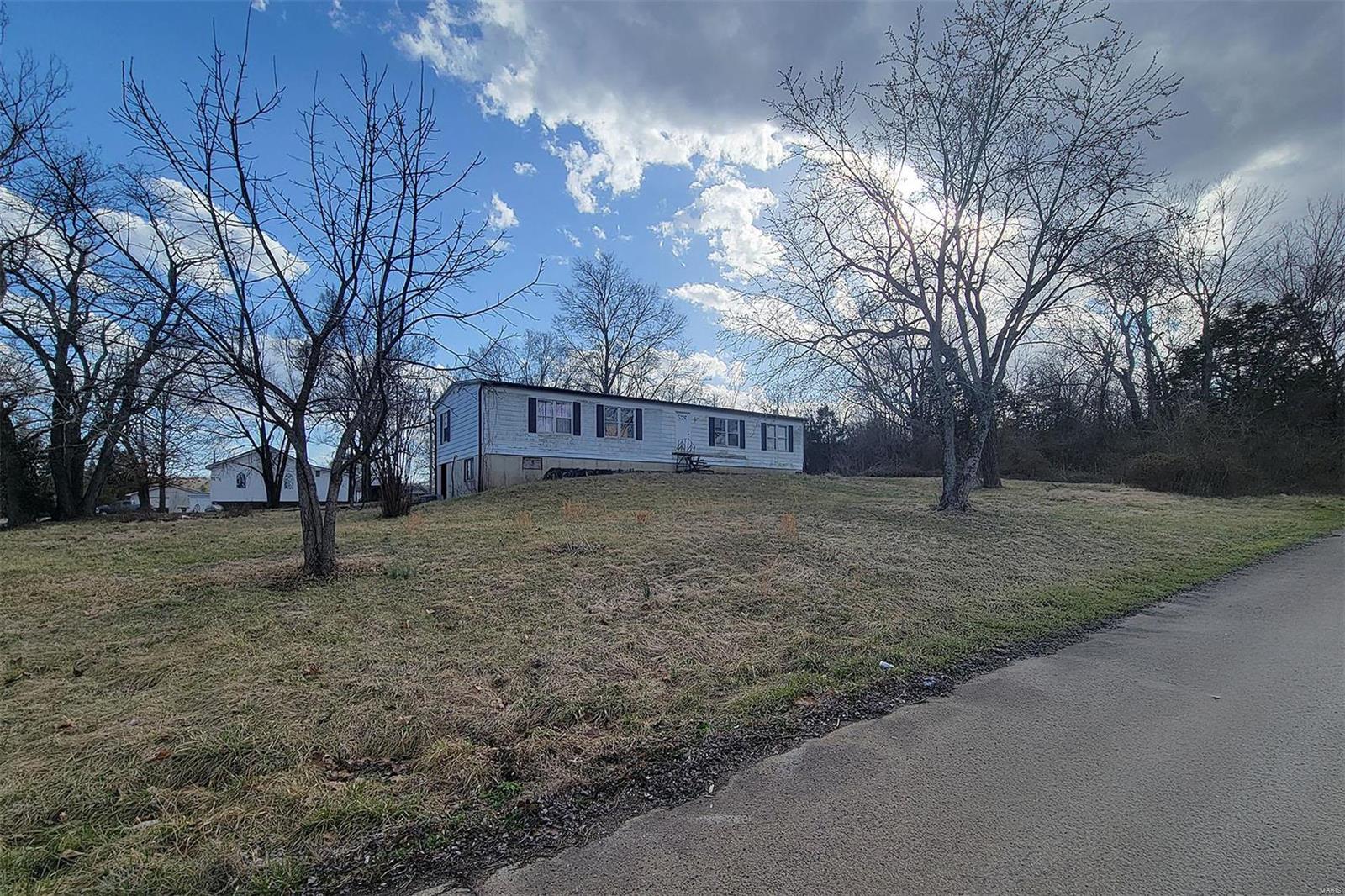 788 Eaton Avenue Property Photo 26
